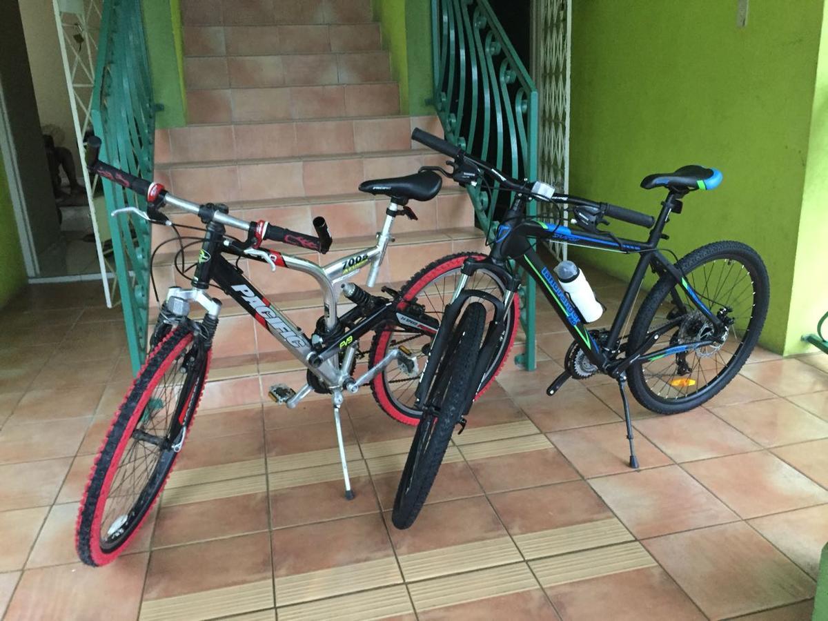 Yaad Hostel Montego Bay Exteriör bild